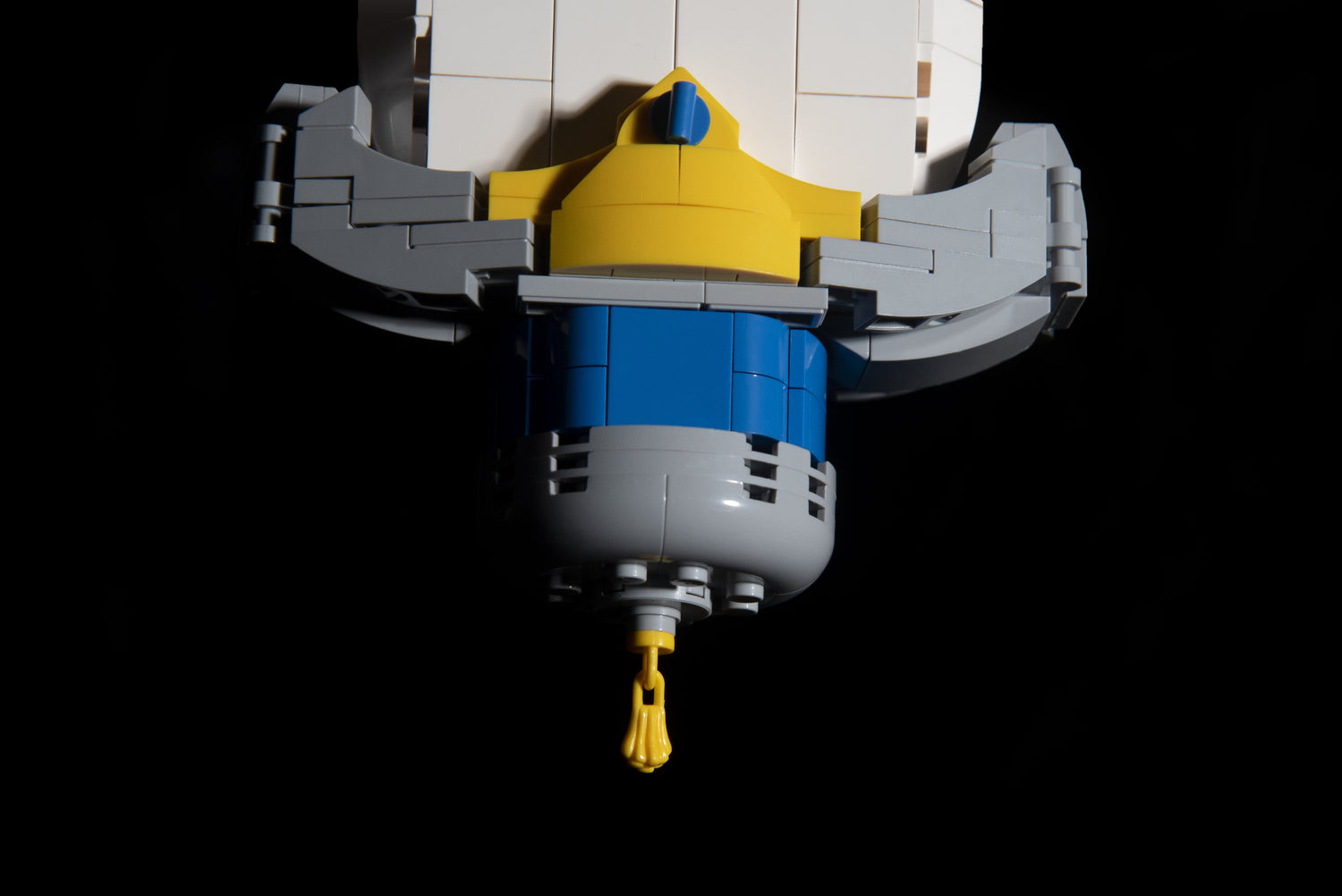 bloxday knight's mini sword hilt detail